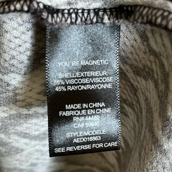 AFRM Jamie Snakeskin Print Open Back Short Sleeve Midi Dress Size Medium - Picture 8 of 9